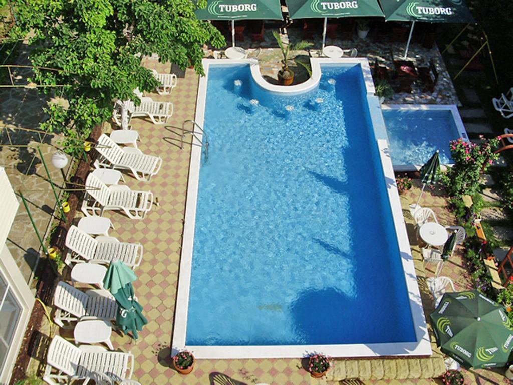 Hotel Rai Obrochishte Rum bild